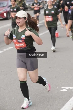 Runner Photo 4208727