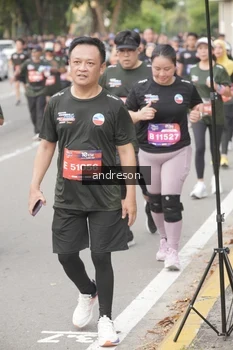 Runner Photo 4208744