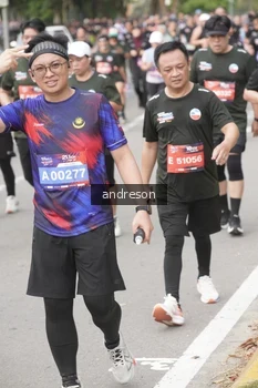 Runner Photo 4208754