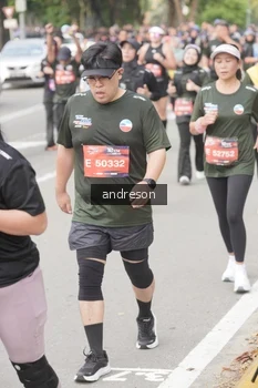 Runner Photo 4208768