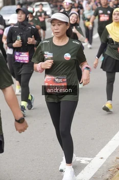Runner Photo 4208770