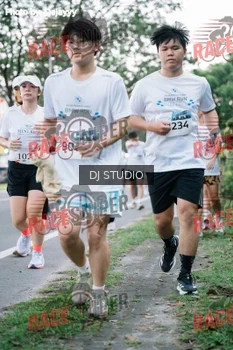 Runner Photo 420879