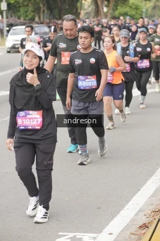 Runner Photo 4208791