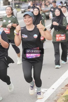 Runner Photo 4208804