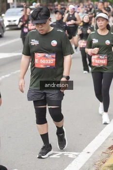 Runner Photo 4208807