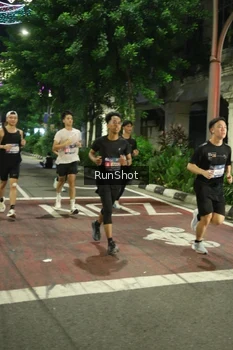 Runner Photo 4208817