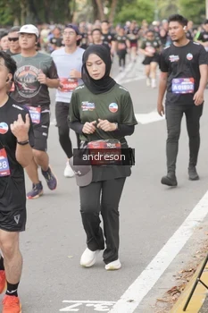 Runner Photo 4208905