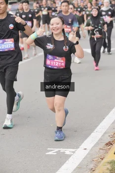 Runner Photo 4208939