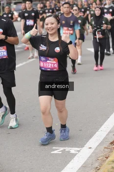 Runner Photo 4208947