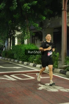 Runner Photo 4208951