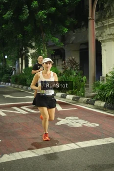 Runner Photo 4208952