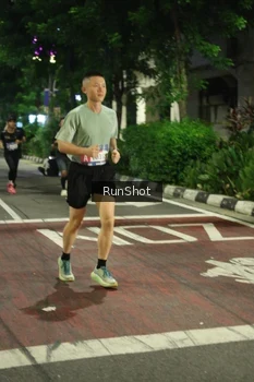 Runner Photo 4208999