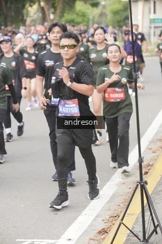Runner Photo 4209027