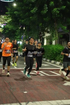 Runner Photo 4209028