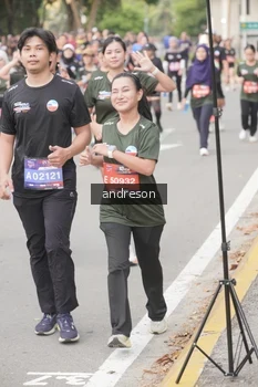 Runner Photo 4209042