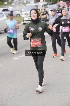 Runner Photo 4209103
