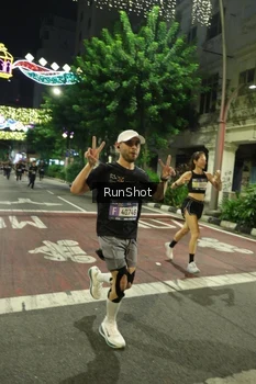 Runner Photo 4209110