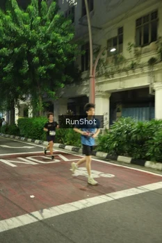 Runner Photo 4209133