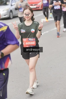 Runner Photo 4209190