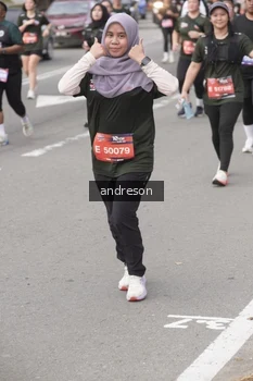 Runner Photo 4209202