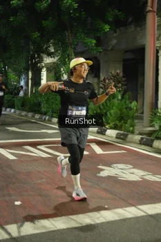 Runner Photo 4209207