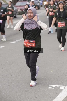 Runner Photo 4209209