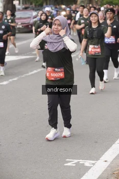 Runner Photo 4209214