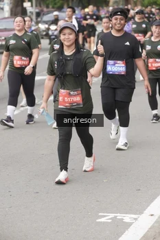 Runner Photo 4209223