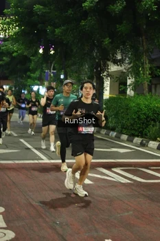 Runner Photo 4209229