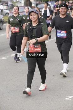 Runner Photo 4209248