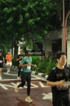 Runner Photo 4209251