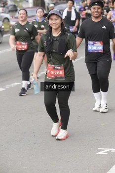 Runner Photo 4209254