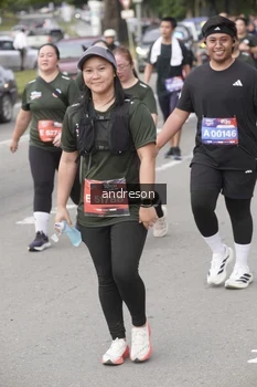 Runner Photo 4209255