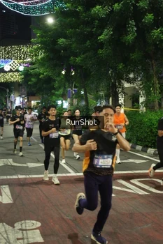Runner Photo 4209259