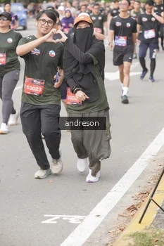 Runner Photo 4209264