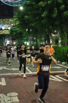 Runner Photo 4209266