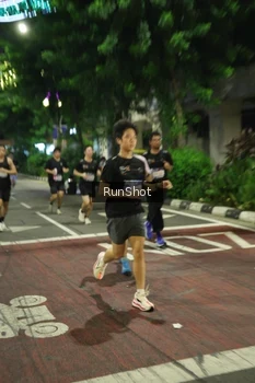 Runner Photo 4209328