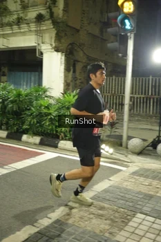 Runner Photo 4209398