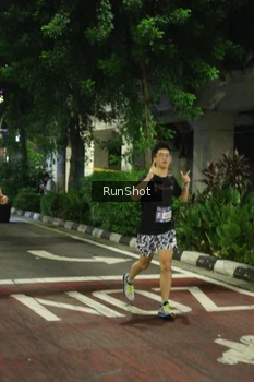 Runner Photo 4209407