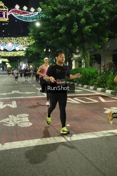 Runner Photo 4209502