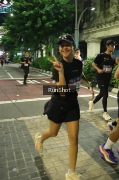Runner Photo 4209708