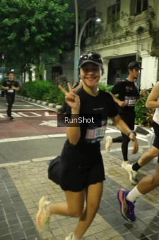 Runner Photo 4209712