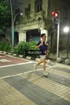 Runner Photo 4209722