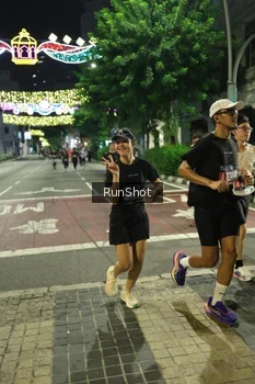 Runner Photo 4209723