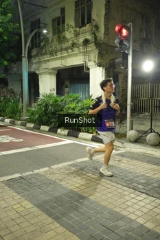 Runner Photo 4209727