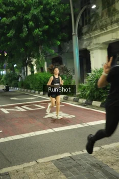Runner Photo 4209742