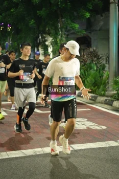 Runner Photo 4209804