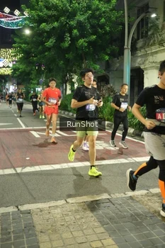 Runner Photo 4209828