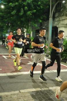 Runner Photo 4209841