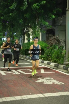 Runner Photo 4209860